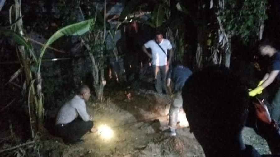 podiumnews.com-Usai Bunuh Pacar, Pria Bunuh Diri Tenggak Racun